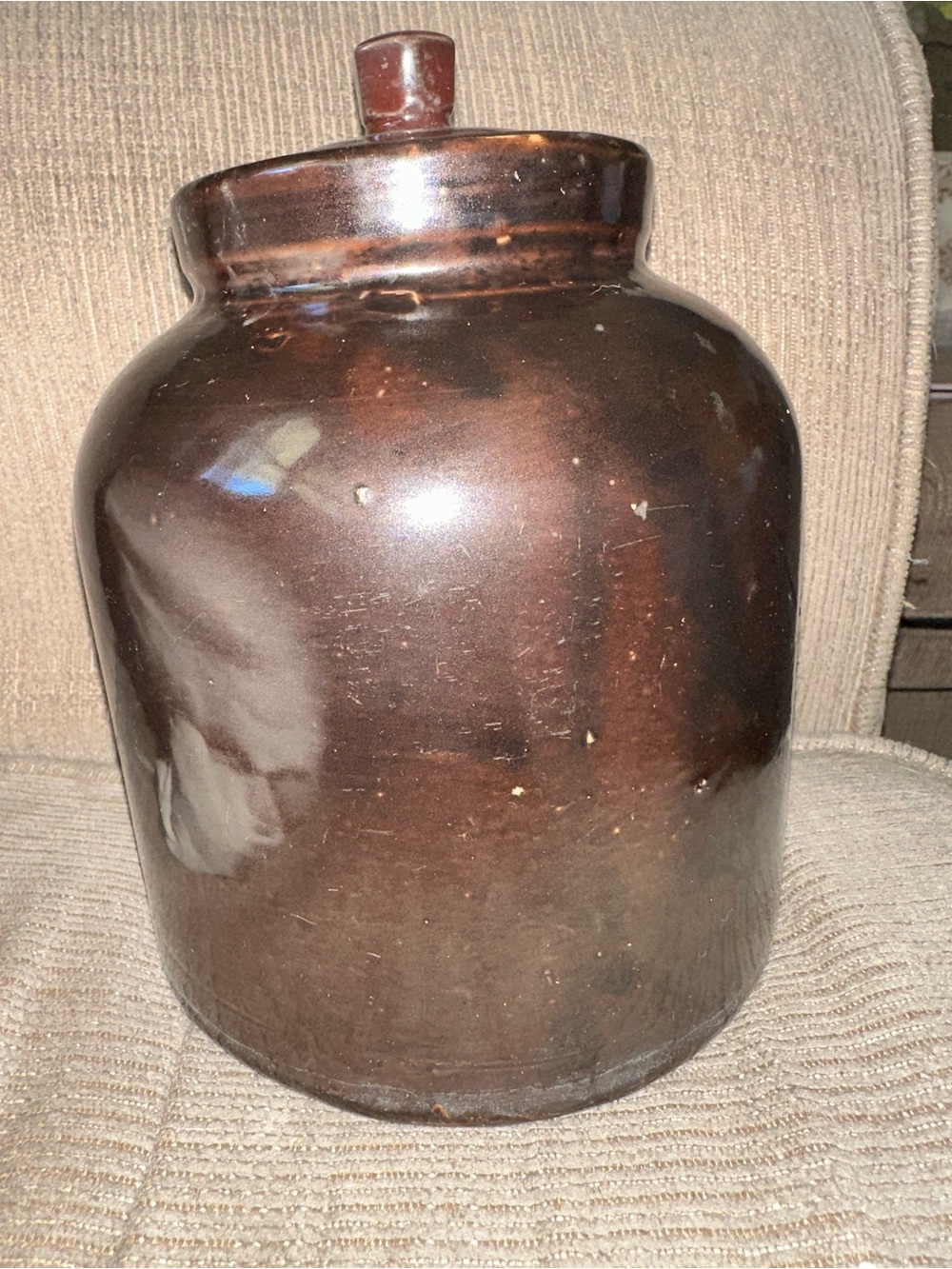 Antique-Style Brown Glazed Ceramic Crock Jar with Lid